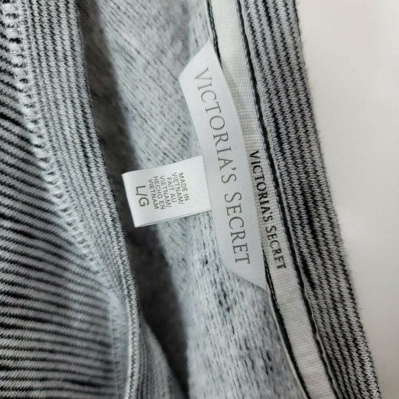 Victorias Secret Size L Black White‎ Striped Sequin Logo Sweatshirt 3/4 Sleeve - Picture 6 of 7
